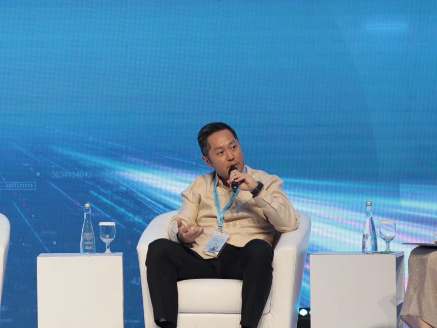 Founder & Group CEO VIDA, Niki Luhur saat sesi panel Casual Talk 2: “Digital Trust for a Resilient Economy” pada acara FEKDI x IFSE 2025, diselenggarakan Bank Indonesia, Kementerian Koordinator Bidang Perekonomian, dan Asosiasi Fintech Indonesia (AFTECH) di Jakarta, belum lama ini. Foto: Ist