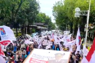 Jampidsus Unjuk Rasa, KOSMAK, Desak Presiden, Perintahkan KPK Adili Febrie Adriansyah