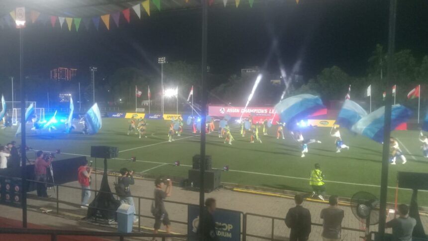 Pesta pembukaan Turnamen Mini Football Asian Champions League (ACL) 2025 di ASIOP Stadium, Cempaka Putih, Jakarta Pusat, Senin malam berlangsung meraih.