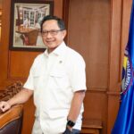 Dinilai Berhasil Dorong Pertumbuhan, Stabilitas Ekonomi Daerah, Mendagri, Terima Penghargaan dari Detikcom