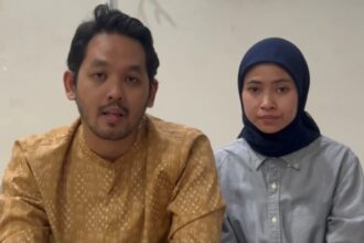 Dengan penuh penyesalan, Alvin dan Anita meminta maaf kepada Argi dan semua pihak yang terdampak polemik tumbler hilang. Foto: Tangkap layar IG @alvinhrss