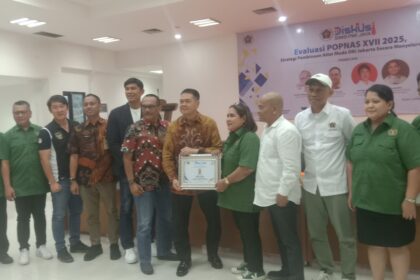 Seksi Wartawan Olahraga Persatuan Wartawan Indonesia DKI Jakarta (Siwo PWI Jaya) bersama Komite Olahraga Nasional Indonesia (KONI) DKI Jakarta menggelar diskusi bertajuk “Evaluasi POPNAS XVII 2025: Strategi Pembinaan Atlet Muda DKI Jakarta Secara Menyeluruh” di Gedung KONI DKI Jakarta, Tanah Abang, Kamis (13/11/2025).