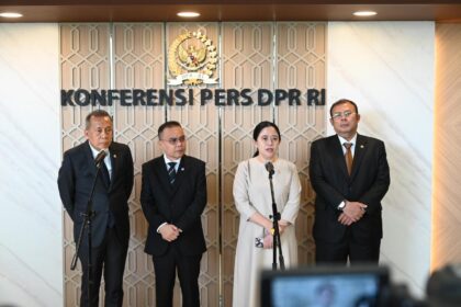 Ketua DPR Puan Maharani saat konferensi pers usai membuka Masa Persidangan II Tahun Sidang 2025-2026 dalam Rapat Paripurna, di Gedung Nusantara II, Senayan, Jakarta, Selasa (4/11/2025). Foto: Parlementaria