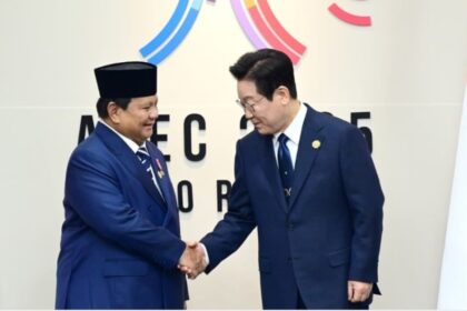 Presiden Prabowo Subianto gelar pertemuan bilateral dengan Presiden Korsel Lee Jae Myung di Hwabaek International Convention Center, Gyeongju, Sabtu (1/11/2025). Foto: BPMI Setpres