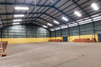 Gudang Perum Bulog siap dibangun BUMN Karya Adhi Karya guna memperkuat ketahanan pangan nasional. Foto: Dok Humas Bulog