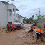 Banjir melanda banyak permukiman di Pulau Sumatra. Foto: kemenhub
