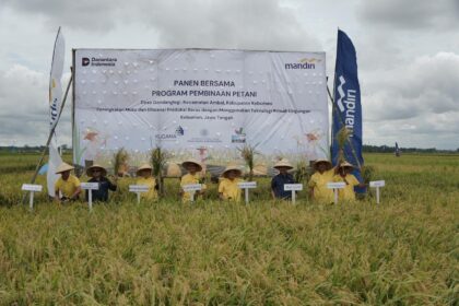 Program Pembinaan Petani Kebumen 2025, hasil kolaborasi Bank Mandiri dengan Universitas Gadjah Mada (UGM) melalui PT Karya Utama Gama (KUGAMA). Foto: Bank Mandiri