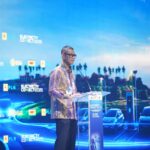 Direktur Utama PLN, Darmawan Prasodjo, menyampaikan dalam sambutannya bahwa keberhasilan transisi energi tidak mungkin dicapai sendiri, PLN membutuhkan kolaborasi lintas pemangku kepentingan seperti Pemerintah, swasta, dan masyarakat. Foto: Dok PLN