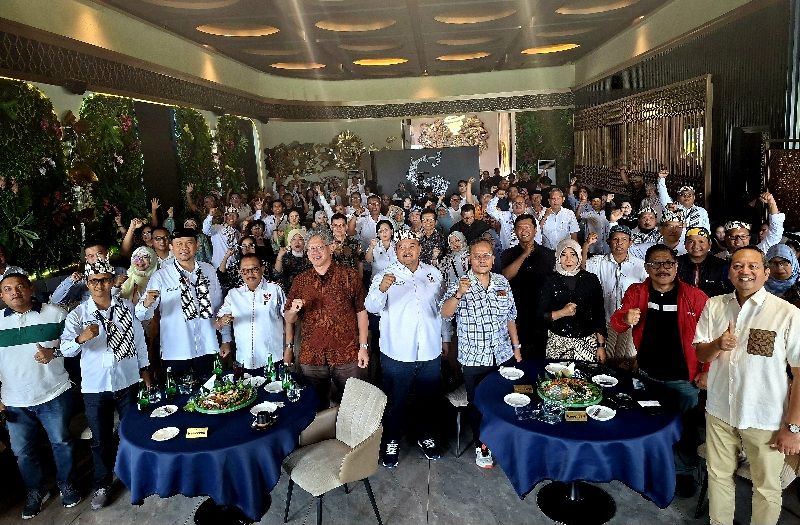 Bertepatan Merayakan Hari Ulang Tahun ke-19, Surabaya Community (SC) menyelenggarakan Musyawarah Nasional (MUNAS) IV di Parle Senayan, Jakarta, Sabtu (29/11/2025).