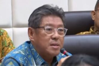 Johan Muliawan menegaskan Kandungan mineral Le Minerale asli, terbukti dari sumber pegunungan terpilih. Foto: TikTok @gemajabar
