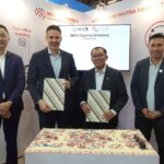 (kiri ke kanan) Commercial Lead ASEAN AMD Alexis Lee, Director Commersial Sales Asia Pacific Region AMD Alexey Navolokin, CEO NeutraDC Singapore Sendang Praptomo, dan CEO NeutraDC Andreuw ThAF saat acara Penandatanganan Memorandum of Understanding (MoU) antara NeutraDC dengan AMD pada ajang Tech Week Singapore beberapa waktu lalu. Foto: Telkom Indonesia