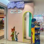 Dalam keseruan petualangan Nick & Judy, anak-anak dapat menikmati koleksi mainan karakter Zootopia yang lucu dan eksklusif di Toys Kingdom, Jumat (21/11/2025). Foto: Ist