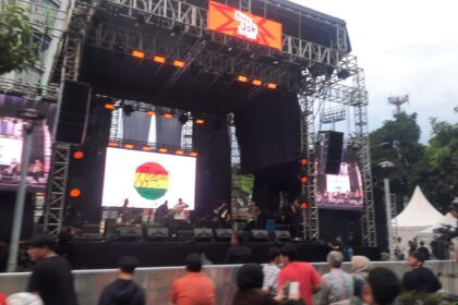 Panggung hiburan malam tahun baru yang berada di kawasan Thamrin, Jakarta Pusat. Foto Sofian/ipol.id