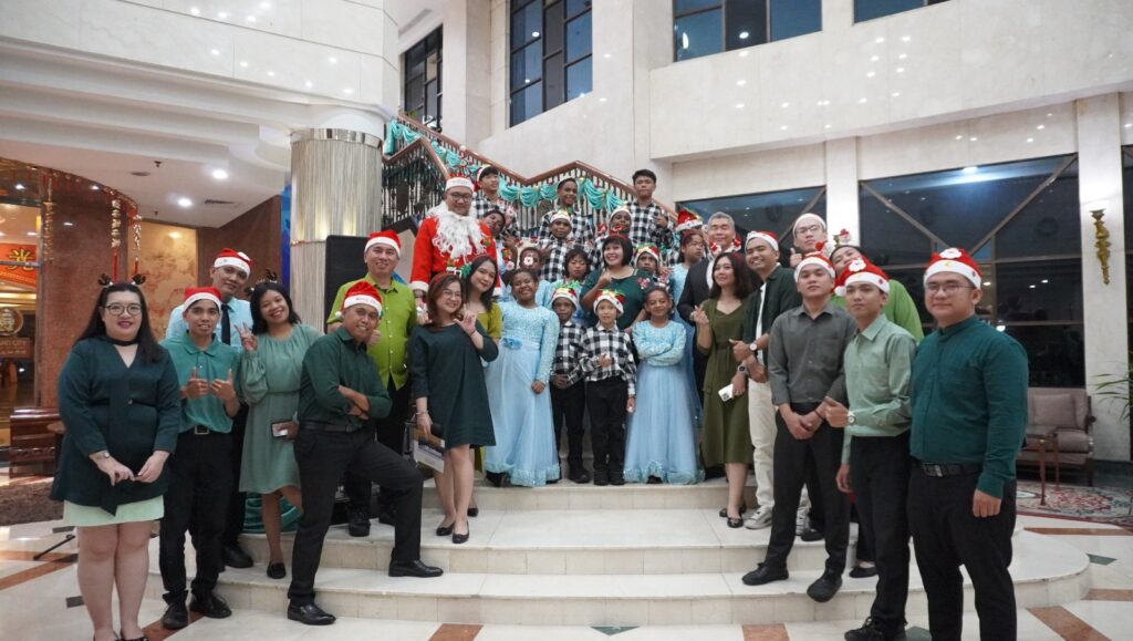 Sunlake Hotel Sambut Musim Natal dengan Lighting Ceremony & Christmas Showcase Spesial. (dok. Sunlake Waterfront Resort & Convention)