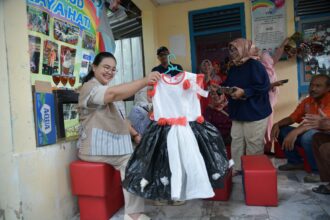 Pemkot Semarang menampilkan sejumlah program pengelolaan sampah dan pengurangan plastik untuk menekan potensi mikroplastik di lingkungan perkotaan.