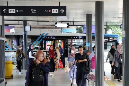 Penumpang TransJakarta. Foto: Ist
