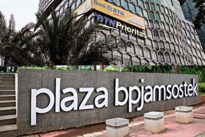 BPJS Ketenagakerjaan Plaza BPJamsostek