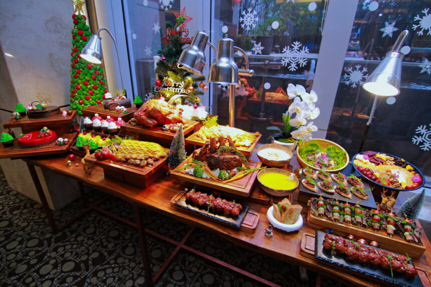 Festive Season 2025: Lumina Noël & Retro Escape di The Grove Suites By Grand Aston. (Foto: Alidrian Fahwi/ipol.id)