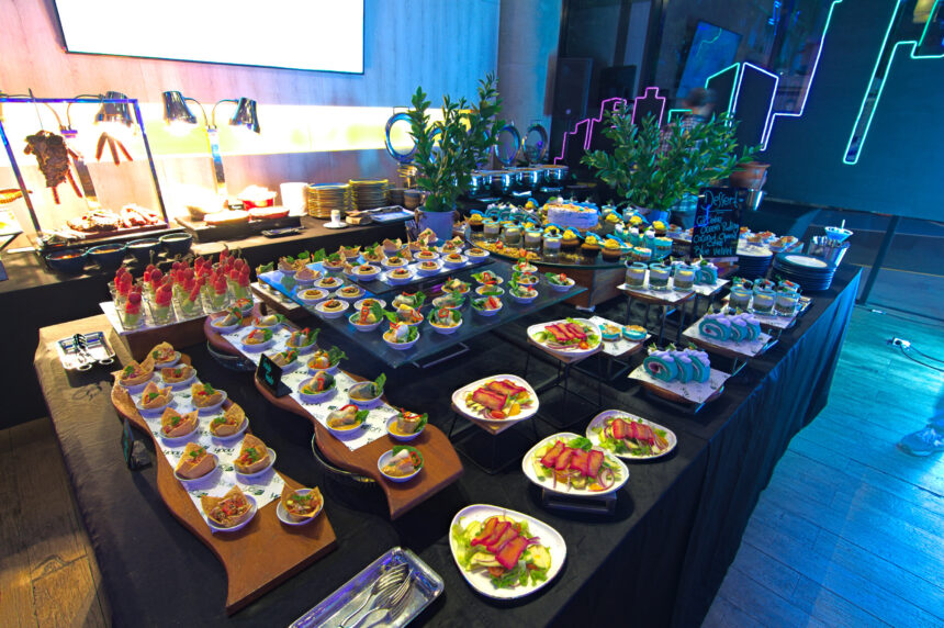 Aloft Jakarta Wahid Hasyim Hadirkan Perayaan Tahun Baru 2026 dengan Tema 'Dive Into Vibrancy' (foto: Alidrian Fahwi/ipol.id)