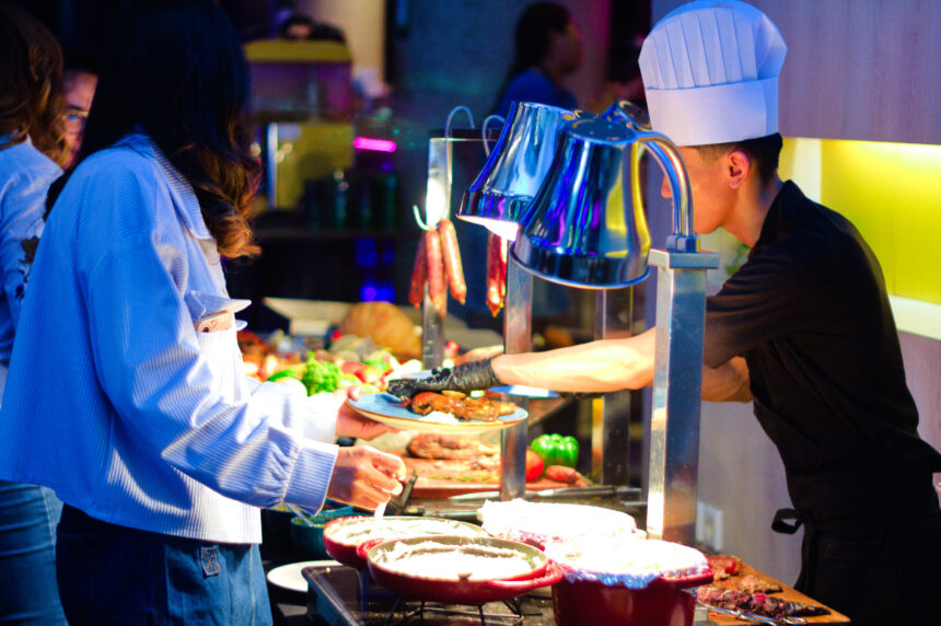 Aloft Jakarta Wahid Hasyim Hadirkan Perayaan Tahun Baru 2026 dengan Tema 'Dive Into Vibrancy' (foto: Alidrian Fahwi/ipol.id)