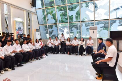 Ketua Umum Pengurus Besar Padel Indonesia (PB PI) Galih Kartasasmita menyampaikan laporan resmi kepada Menteri Pemuda dan Olahraga (Menpora) Erick Thohir terkait hasil kejuaraan internasional di Doha, Qatar.