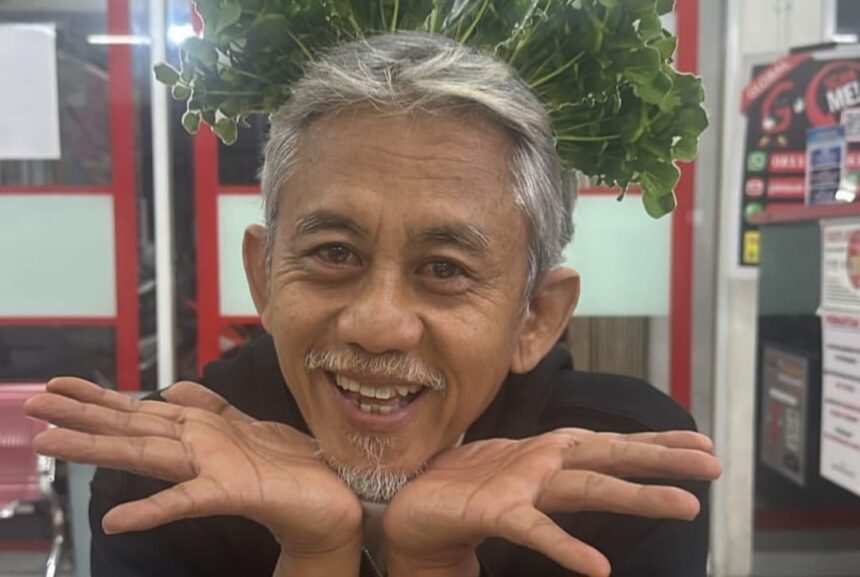Aktor dan komedian senior Epy Kusnandar atau Kang Mus meninggal dunia pada Rabu (3/12/2025). Foto: IG @epy_kusnandar_official