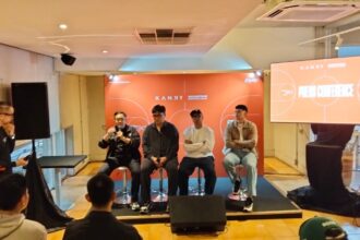 Indonesia Basketball League (IBL) resmi menggandeng brand sepatu lokal Kanky dalam kolaborasi jangka panjang untuk mendorong tumbuhnya ekosistem basket nasional sekaligus memajukan industri produk olahraga dalam negeri