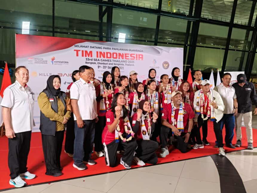 Tim nasional bola voli putri Indonesia telah kembali ke Tanah Air pada Selasa (16/12/2025) setelah menuntaskan perjuangan di SEA Games 2025 dengan membawa pulang medali perunggu