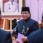 Gubernur DKI Jakarta, Pramono Anung saat melantik Walikota Jakarta Barat.(foto istimewa)
