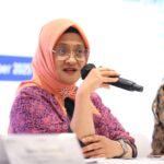Direktur Utama Telkom Dian Siswarini saat sesi Press Conference pada acara penandatanganan akta pemisahan (deed of spin-off) InfraNexia di Jakarta, pada Kamis (18/12). Foto: Telkom Indonesia