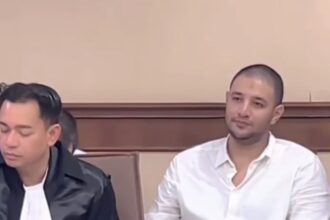 Aktor Ammar Zoni menjalani sidang dugaan pengedaran narkotika yang digelar secara langsung di Rutan Salemba, Jakarta Pusat, Kamis (18/12/2025). Foto: Tangkap layar IG @loveyoureself