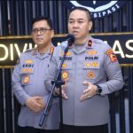 Karopenmas Divhumas Polri Brigjen Pol Trunoyudo Wisnu Andiko (kanan). Foto: Divisi Humas Polri