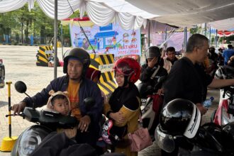 Sejak H-10 hingga H-5, tercatat 183.581 orang penumpang dan 47.328 unit kendaraan telah meninggalkan Jawa menuju Sumatera. (Istimewa/dok. ASDP).