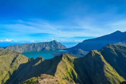 Pendakian Gunung Rinjani ditutup sementara pada awal 2026 demi keselamatan wisatawan dan kelestarian lingkungan kawasan taman nasional. Foto: IG @btn_gn_rinjani