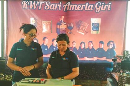 KWT Sari Amerta Giri semakin menguat ketika mendapatkan pendampingan dari BRI lewat Program Aspire to Uplift, Revive, and Achieve (AURA). Foto: Dok BRI