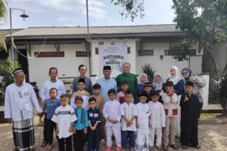 KJP Medical Center Depok bekerja sama dengan Mushola Bangkit Iman dan IKAL 49 menggelar khitanan massal gratis bagi warga RRI Kampung Serab, Kelurahan Tirta Jaya, Kecamatan Sukmajaya, Kota Depok, Jawa Barat dan berlangsung di Mushola Bangkit Iman. Foto: dok humas