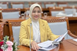 Atalia Praratya menghadiri sidang perdana perceraian dengan Ridwan Kamil di Pengadilan Agama Kota Bandung, Rabu (31/12/2025). Foto: IG @ataliapr