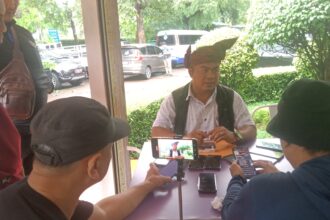 Koordinator Wilayah Melayu Raya Kabupaten Lingga, Zuhardi, menyuarakan keresahan masyarakat Kepulauan Riau, di Jakarta (18/12). Foto/ist