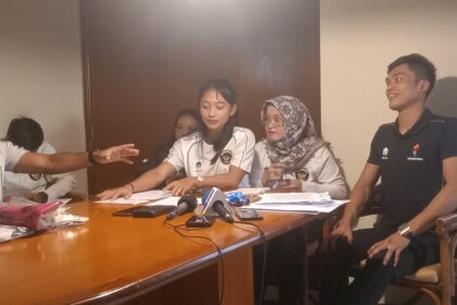 Manager Kickboxing Indonesia Rosi Nurasjati yang juga pengurus pusat PP KBI akhirnya angkat bicara terkait deportasi dirinya dari Thailand. Foto/ipol
