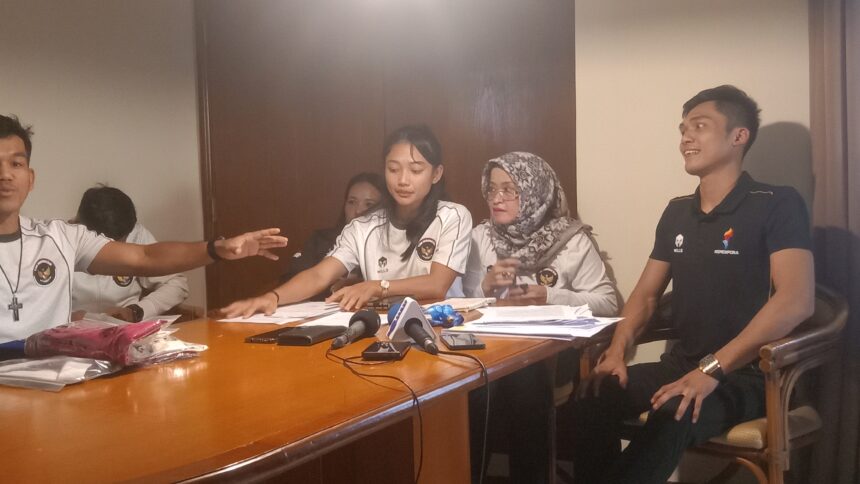 Manager Kickboxing Indonesia Rosi Nurasjati yang juga pengurus pusat PP KBI akhirnya angkat bicara terkait deportasi dirinya dari Thailand. Foto/ipol