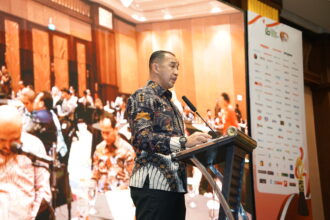 Kapuspen Mayjen Freddy Ardianzah saat menghadiri Apresiasi Bela Negara yang digelar oleh Forum Pimred Multimedia Indonesia (FPRMI) di Bandung pada Senin (22/12/2025). Foto: Alidiran Fahwi/ipol.id