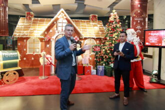 Kemeriahan menyambut Natal dan tahun baru di Jakarta Central Park. (Alidrian Fahwi/ipol.id).