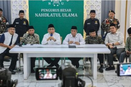 Gus Yahya saat konferensi pers di Gedung PBNU, Jakarta, Rabu (3/12/2025). Foto: NU Online