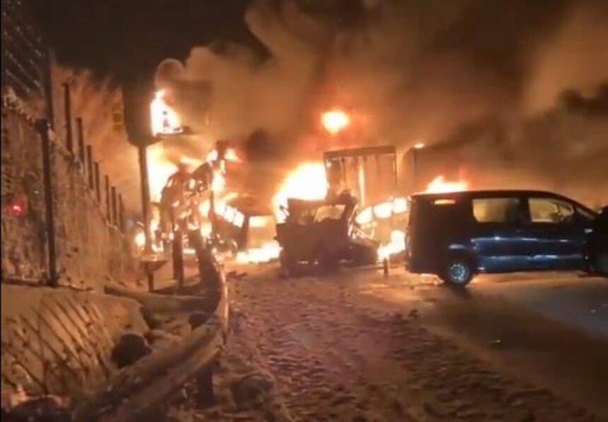 Tabrakan Beruntun Libatkan 50 Kendaraan di Jepang