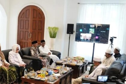 Forum Sesepuh Nahdlatul Ulama di Pondok Pesantren Al-Falah Ploso, Kediri, Jawa Timur, Minggu (30/11/2025). Foto: Ist