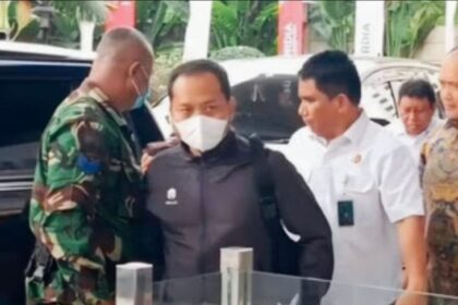 Jaksa Tri Taruna Fariadi saat tiba di Gedung Merah Putih KPK yang berlokasi di Kuningan, Jakarta Selatan. Foto: Puspenkum Kejaksaan Agung