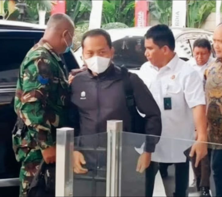 Jaksa Tri Taruna Fariadi saat tiba di Gedung Merah Putih KPK yang berlokasi di Kuningan, Jakarta Selatan. Foto: Puspenkum Kejaksaan Agung