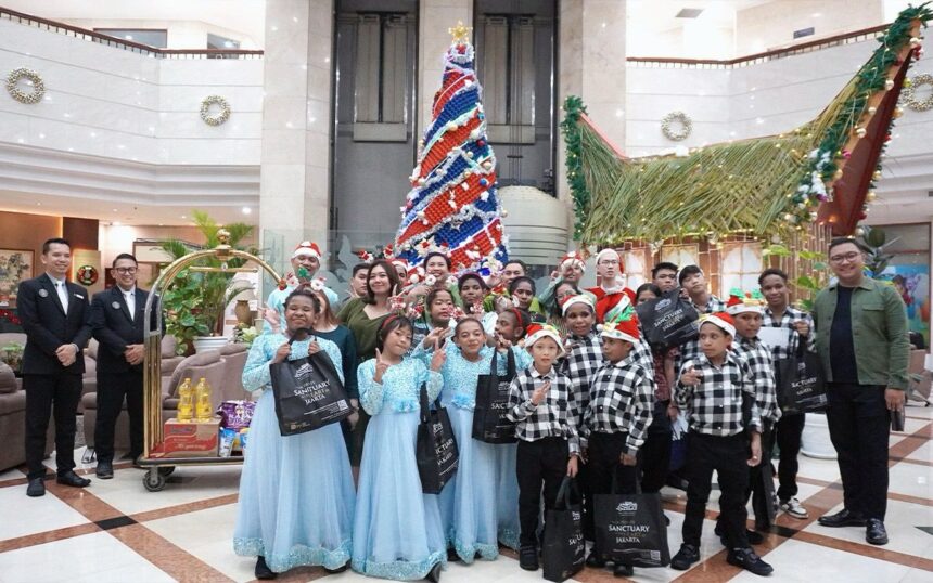 Sunlake Hotel Sambut Musim Natal dengan Lighting Ceremony & Christmas Showcase Spesial. (dok. Sunlake Waterfront Resort & Convention)