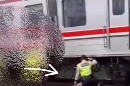 Seorang ASN tewas setelah tabrakkan diri ke KRL. Foto: Tangkapan layar Instagram @info.negri