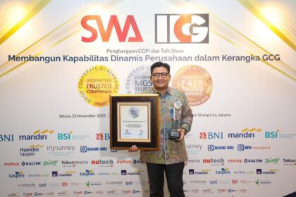 Direktur Human Capital & Compliance BNI, Munadi Herlambang membawa pulang penghargaan The Most Trusted Company dalam ajang Corporate Governance Perception Index (CGPI) Award 2025. Foto: Dok BNI